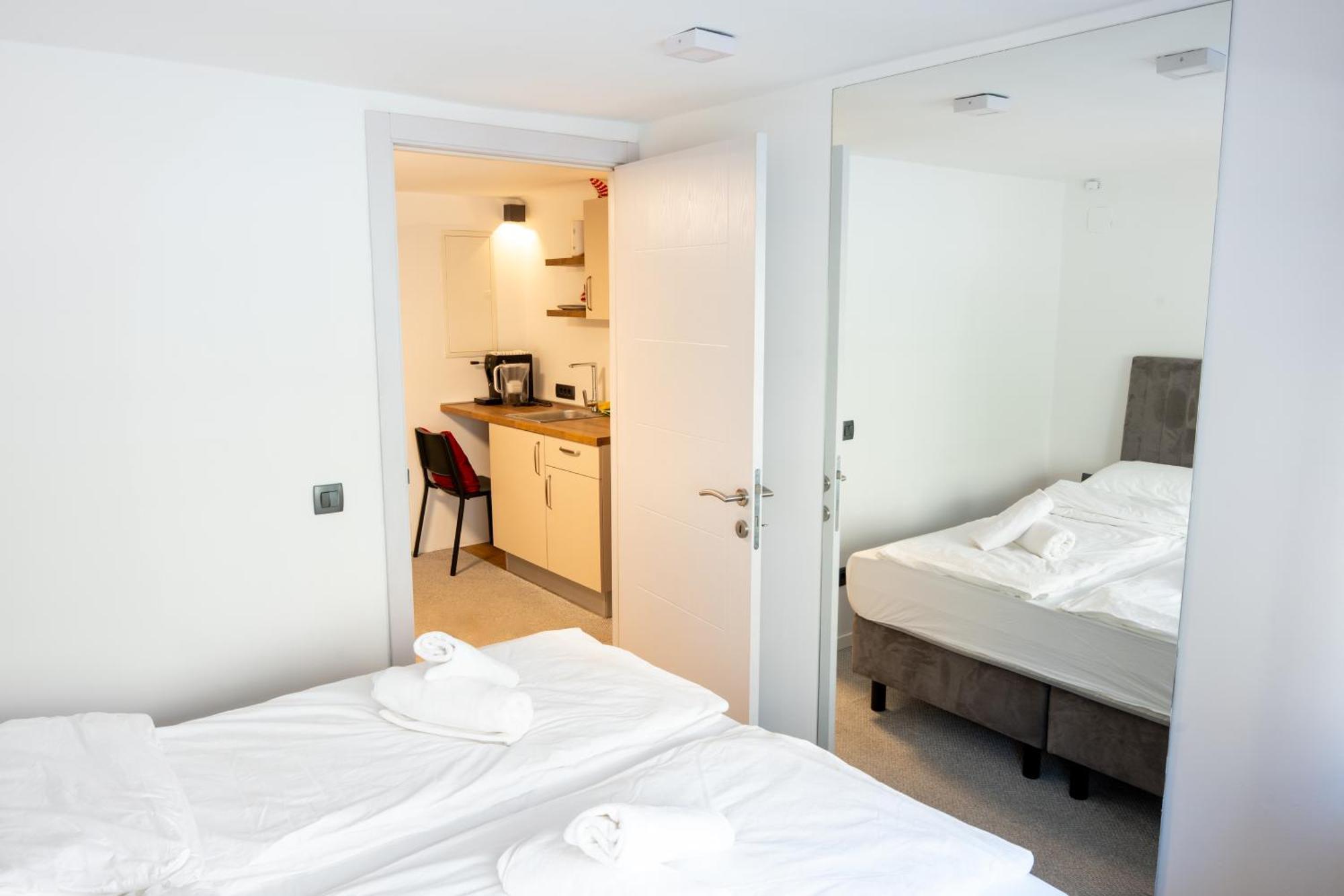 Staywithus , Ground Floor Zagreb Exterior foto